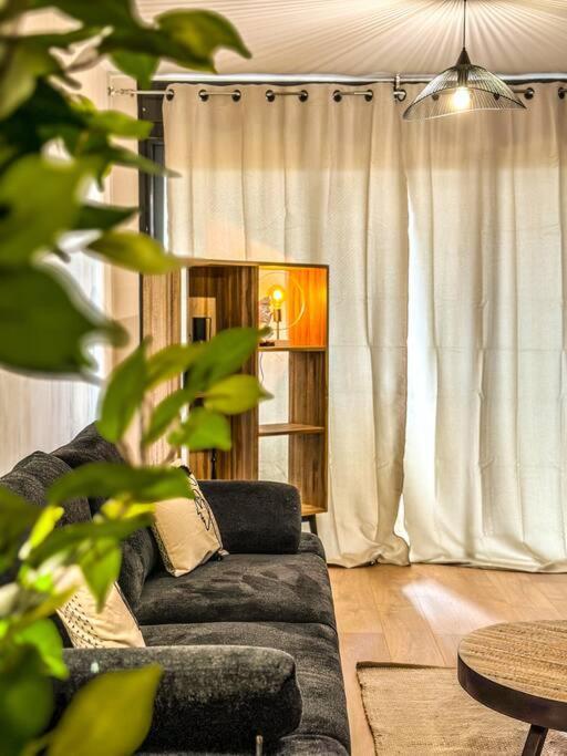 La Villa Luna And Spa La Possession Eksteriør bilde